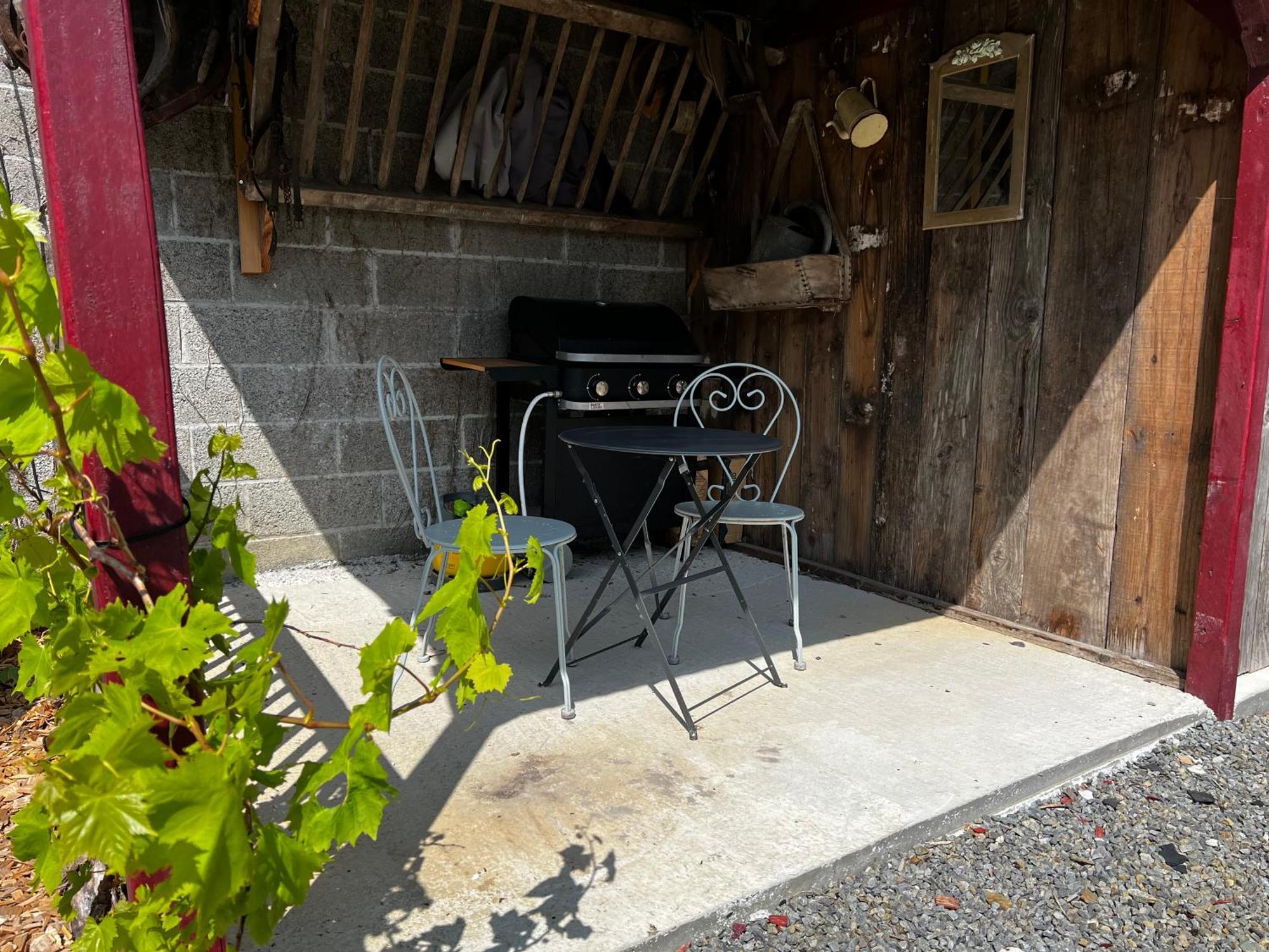 Domaine De La Cherel, Maison En Pierre Holiday home Pontorson